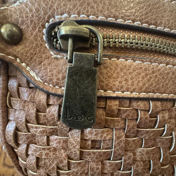 B.O.C Born Concept Brown Weave Crossbody Handbag Purse Long Adjustable Strap Zip - Picture 4 of 16